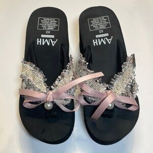 AMH woman’s black platform sandals. Size EUR 40 US 8